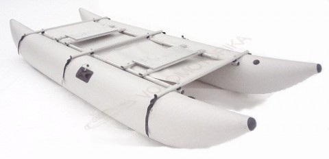 Катамаран рыбака "Дельта 380"
