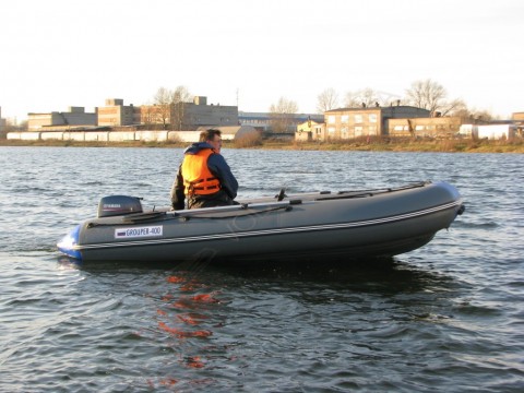 Надувная лодка Grouper 400