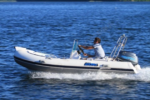 Лодка надувная RIB Stormline 420 Luxe ( console )